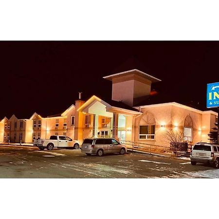 Aurora Park Inn & Suites Dawson Creek Eksteriør billede