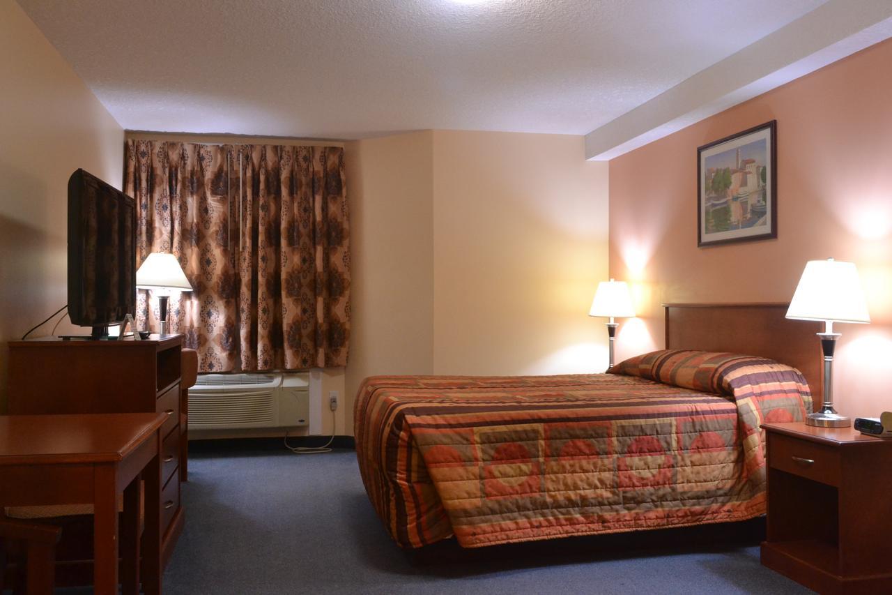 Aurora Park Inn & Suites Dawson Creek Eksteriør billede